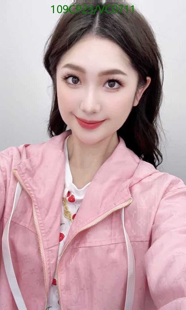 LV-Clothing Code: VC0711 $: 109USD