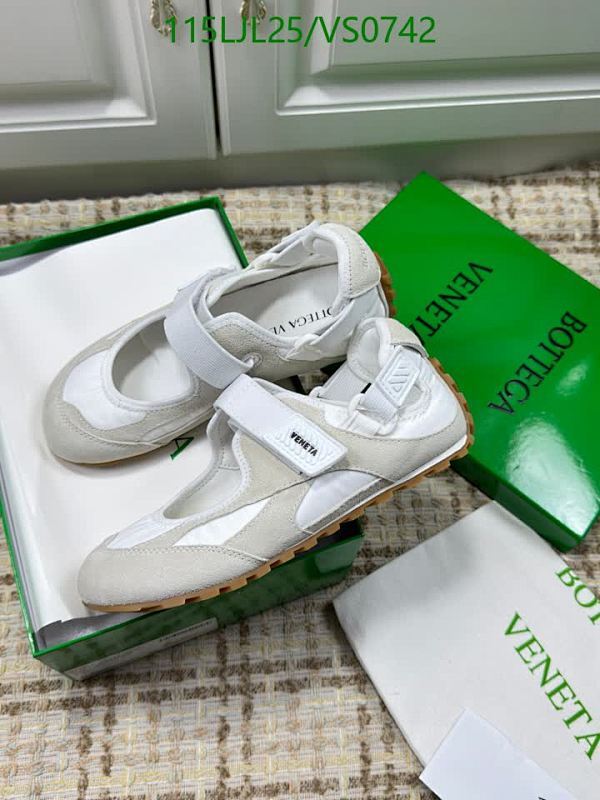 BV-Women Shoes Code: VS0742 $: 115USD