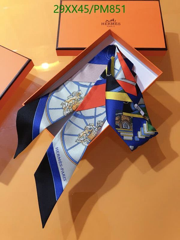 Hermes-Scarf Code: PM851 $: 29USD