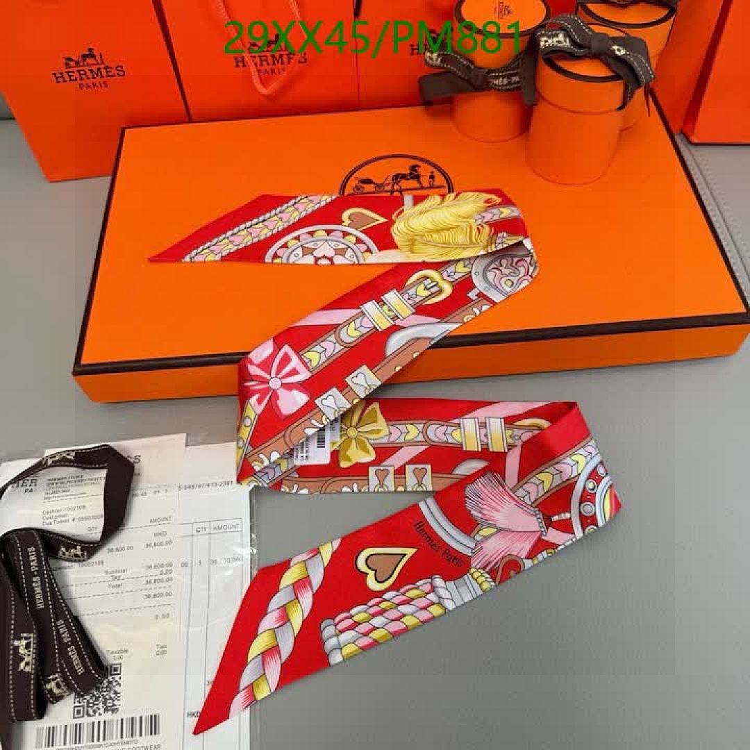 Hermes-Scarf Code: PM881 $: 29USD