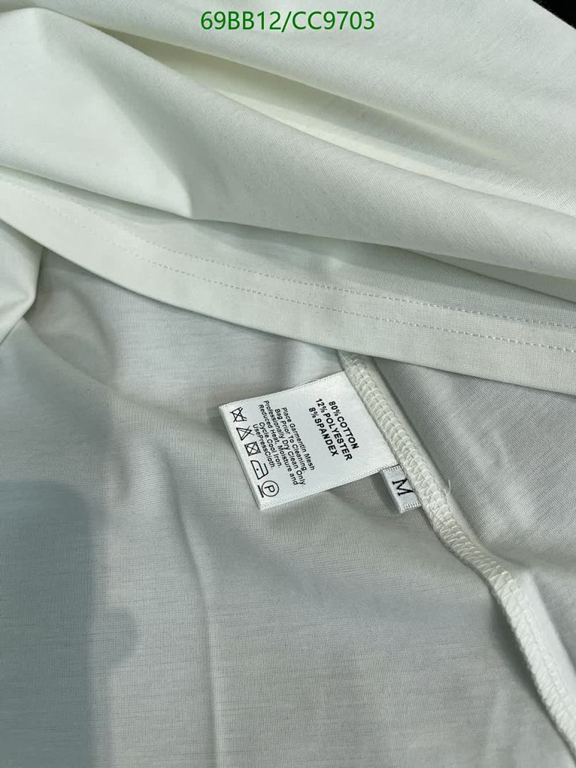 Burberry-Clothing Code: CC9703 $: 69USD