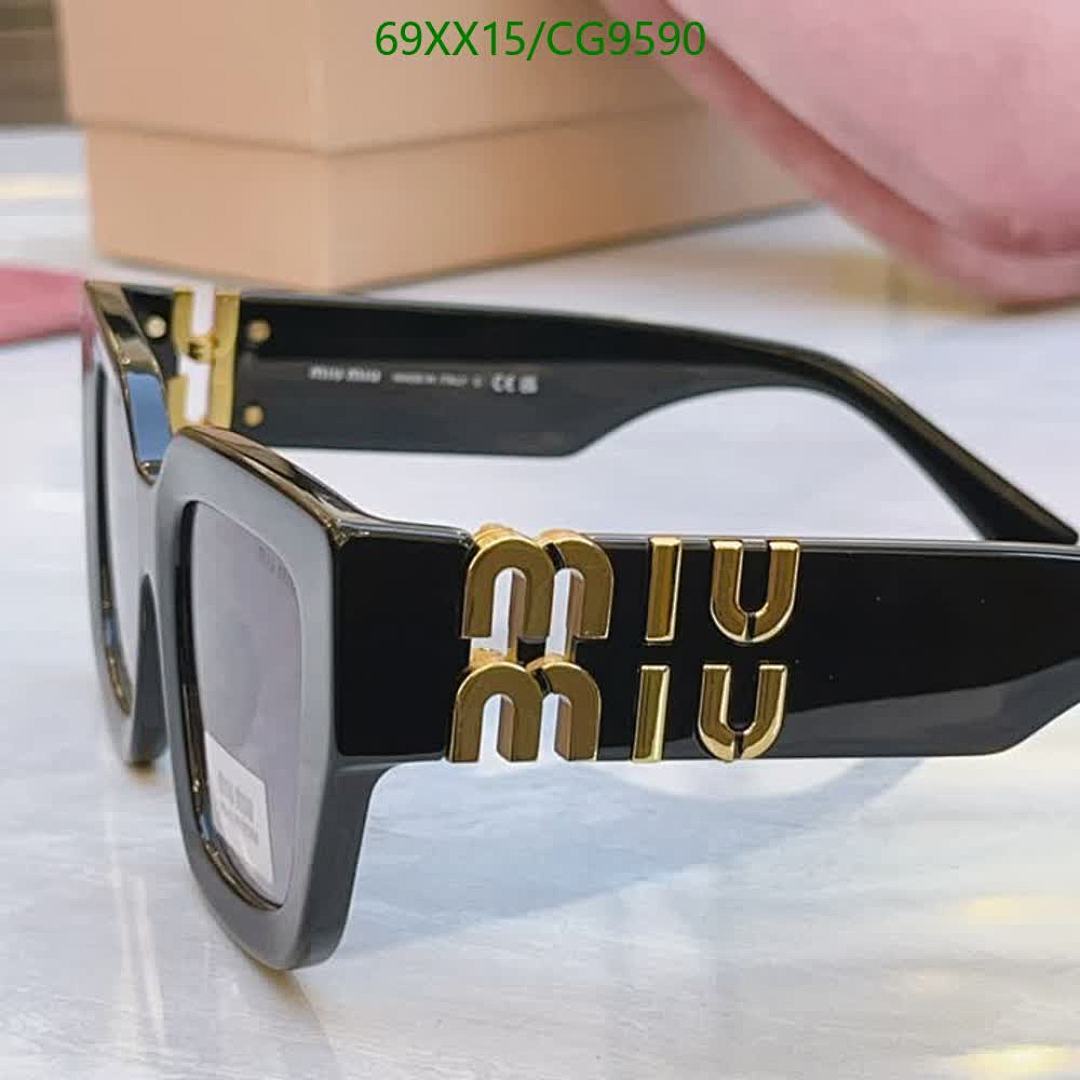Miu Miu-Glasses Code: CG9590 $: 69USD