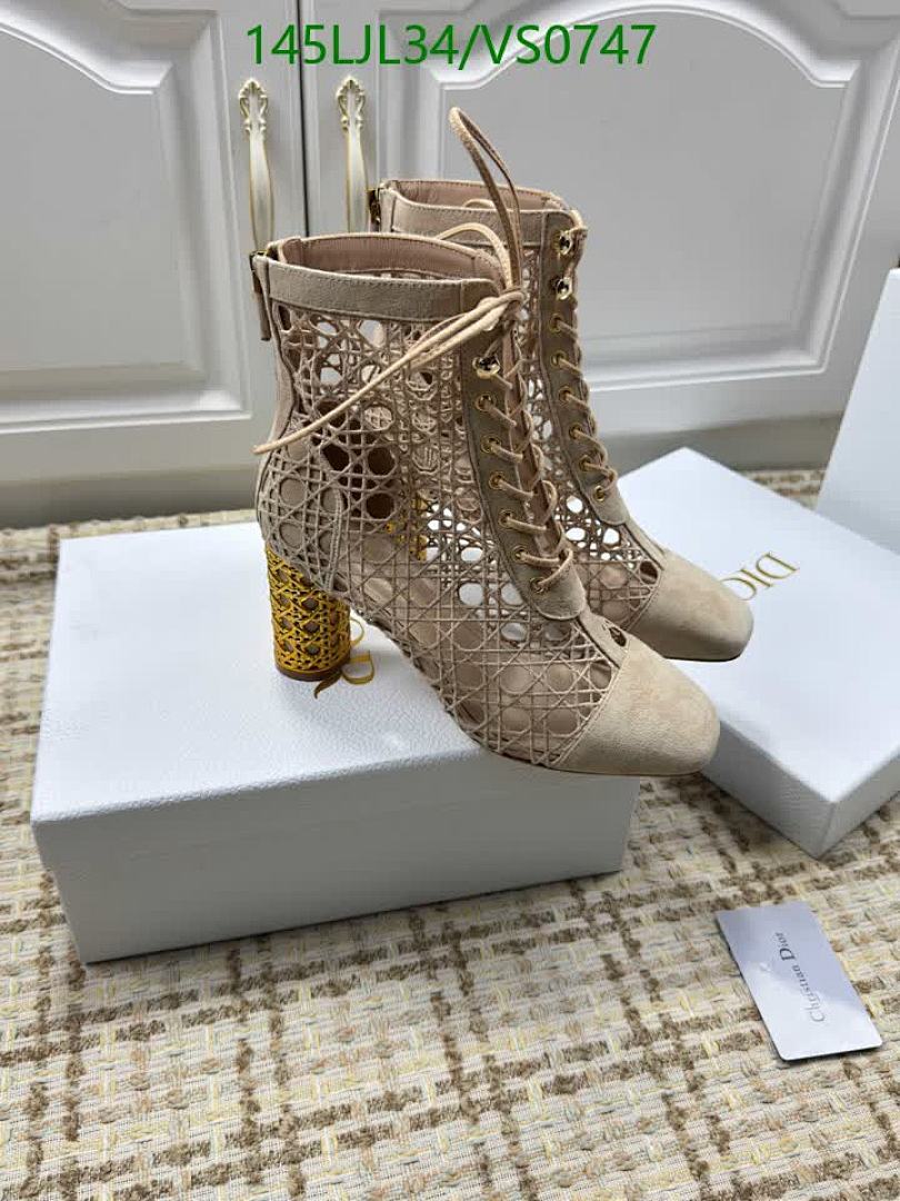 Boots-Women Shoes Code: VS0747 $: 145USD