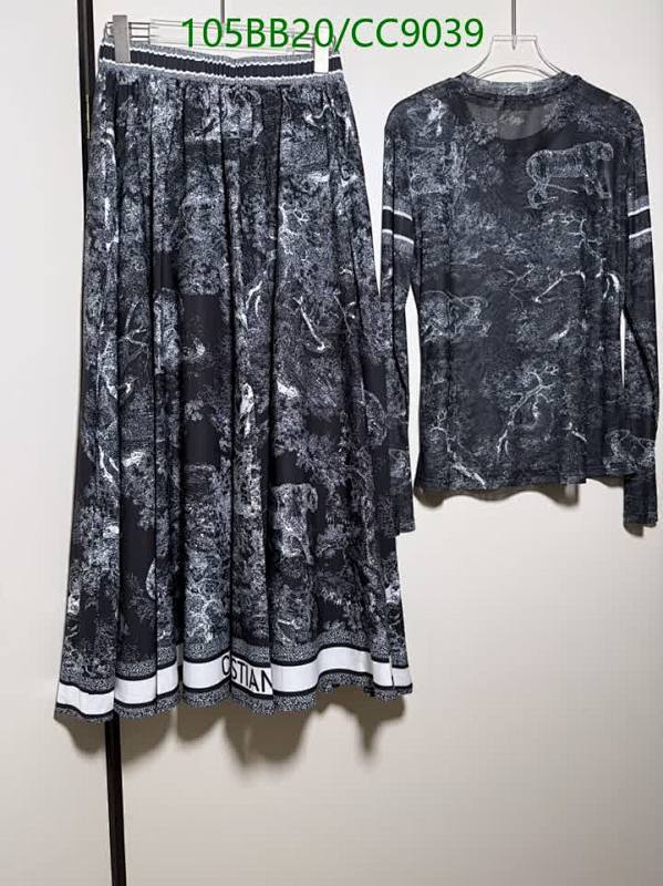 Dior-Clothing Code: CC9039 $: 105USD