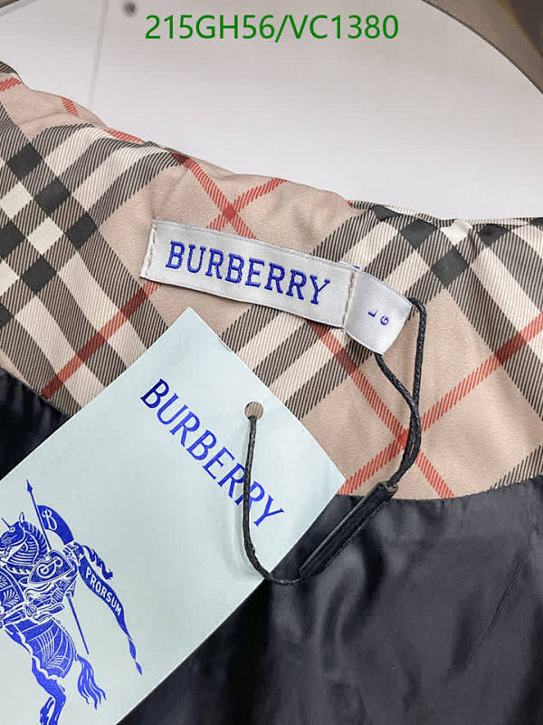 Burberry-Clothing Code: VC1380 $: 215USD