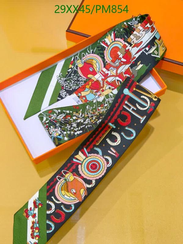 Hermes-Scarf Code: PM854 $: 29USD