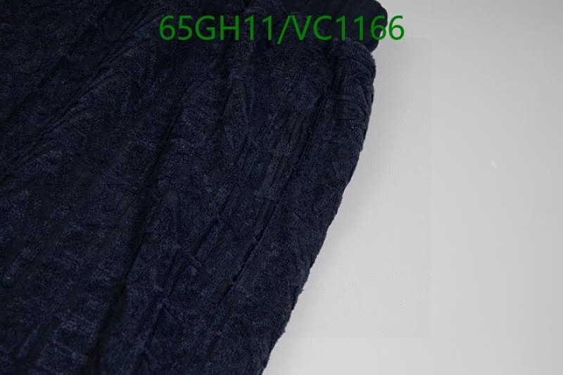 Fendi-Beach Shorts Code: VC1166 $: 65USD