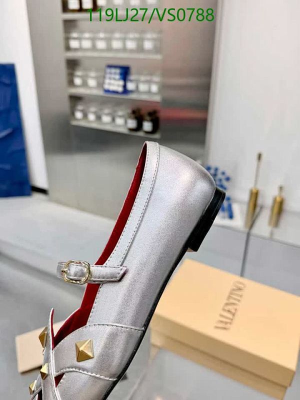 Valentino-Women Shoes Code: VS0788 $: 119USD