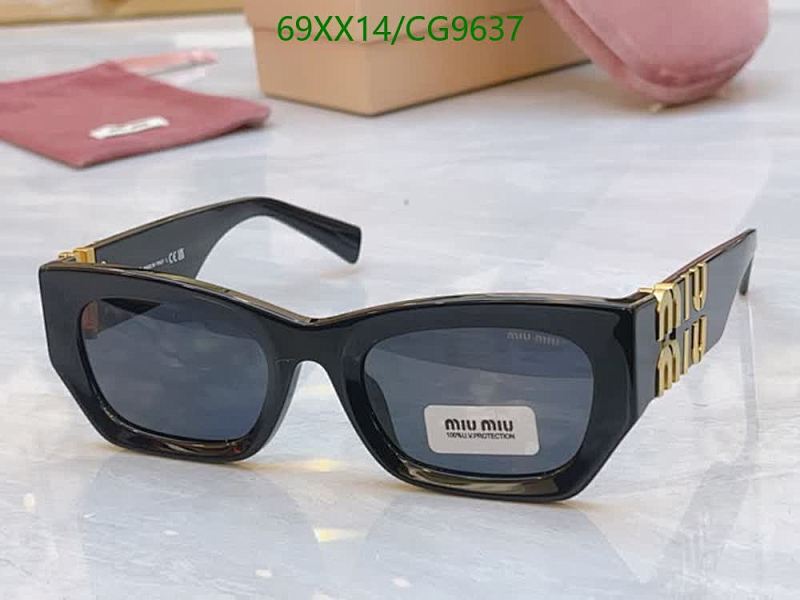 Miu Miu-Glasses Code: CG9637 $: 69USD
