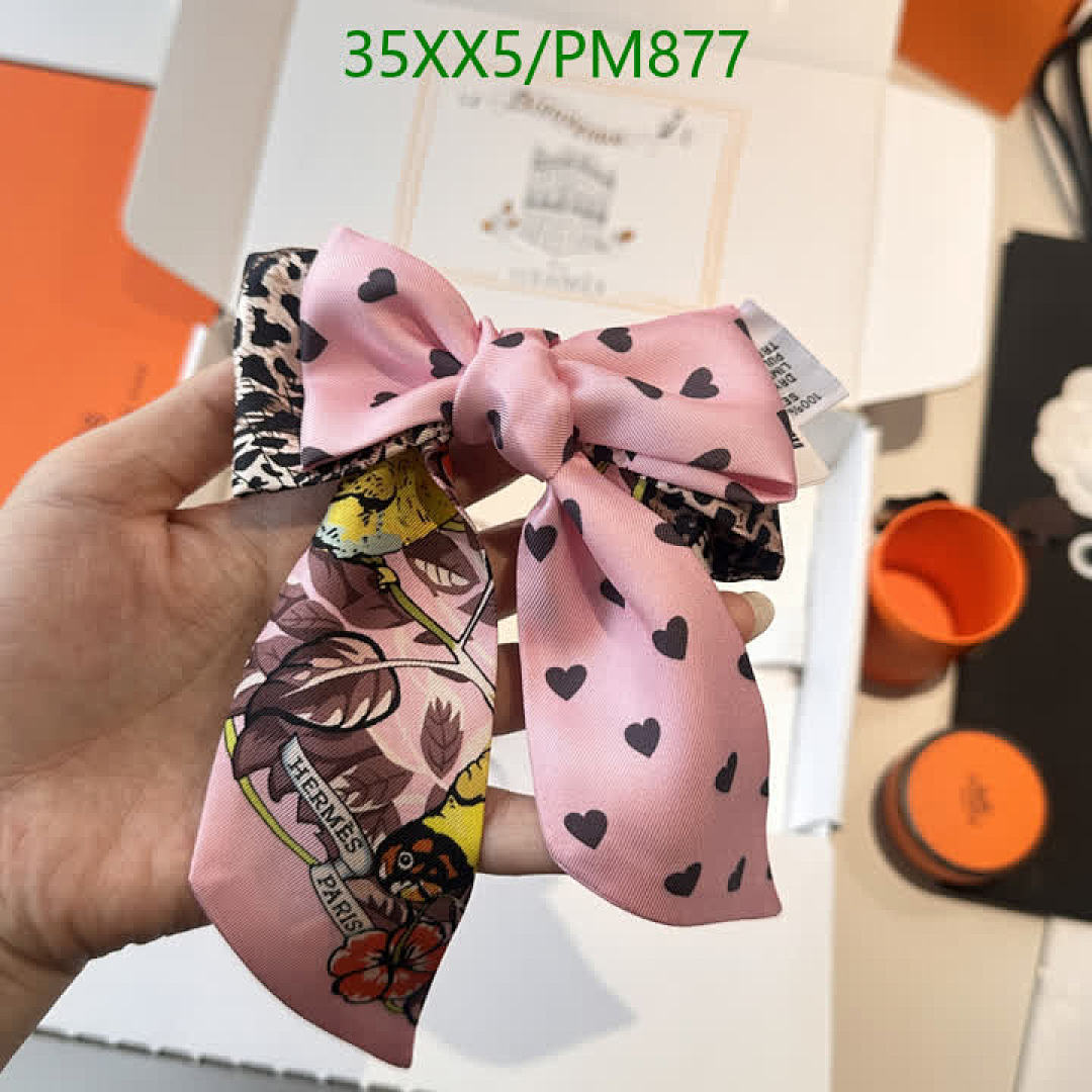 Hermes-Scarf Code: PM877 $: 35USD
