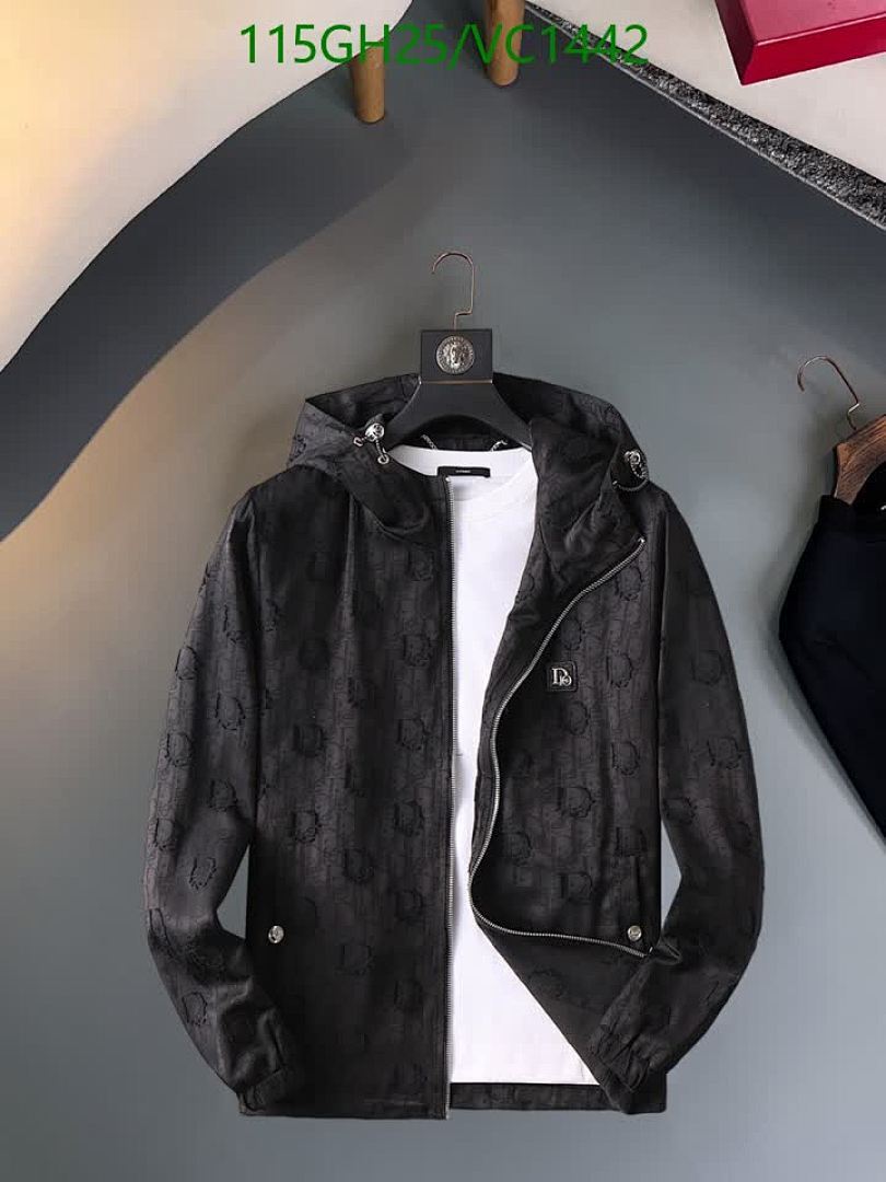 Dior-Clothing Code: VC1442 $: 115USD