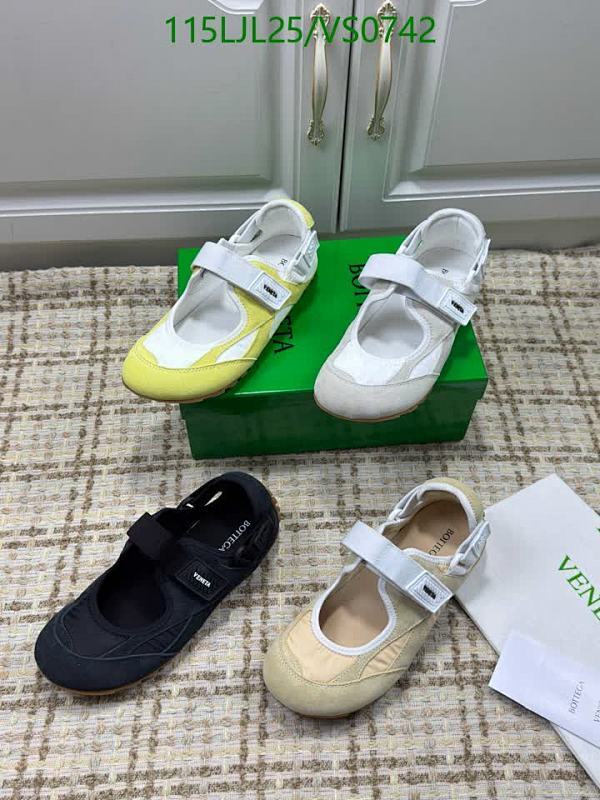 BV-Women Shoes Code: VS0742 $: 115USD