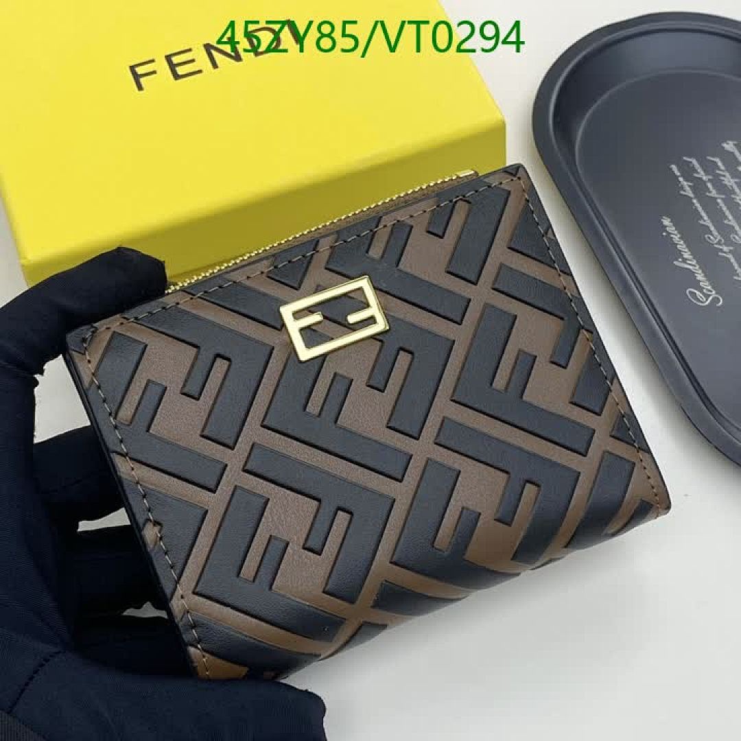 Fendi-Wallet(4A) Code: VT0294 $: 45USD