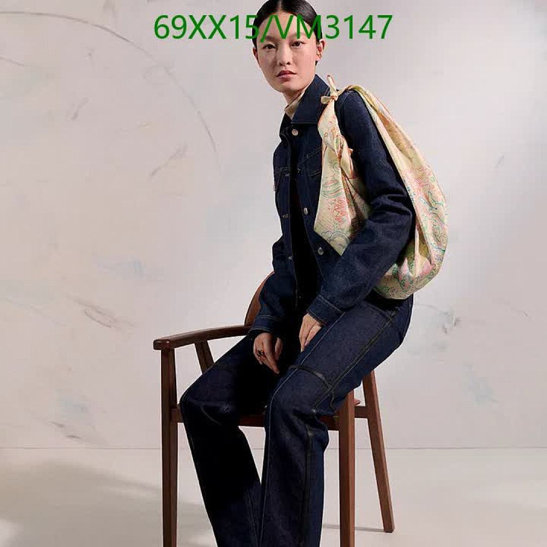 Hermes-Scarf Code: VM3147 $: 69USD