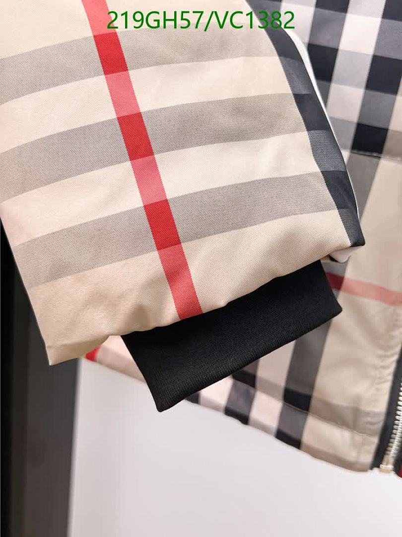 Burberry-Clothing Code: VC1382 $: 219USD