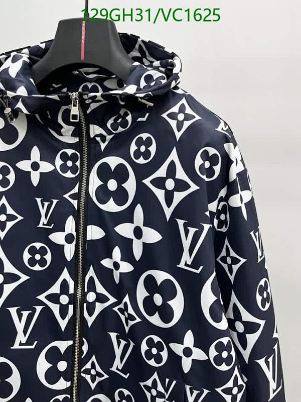 LV-Clothing Code: VC1625 $: 129USD
