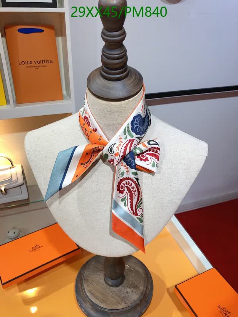 Hermes-Scarf Code: PM840 $: 29USD