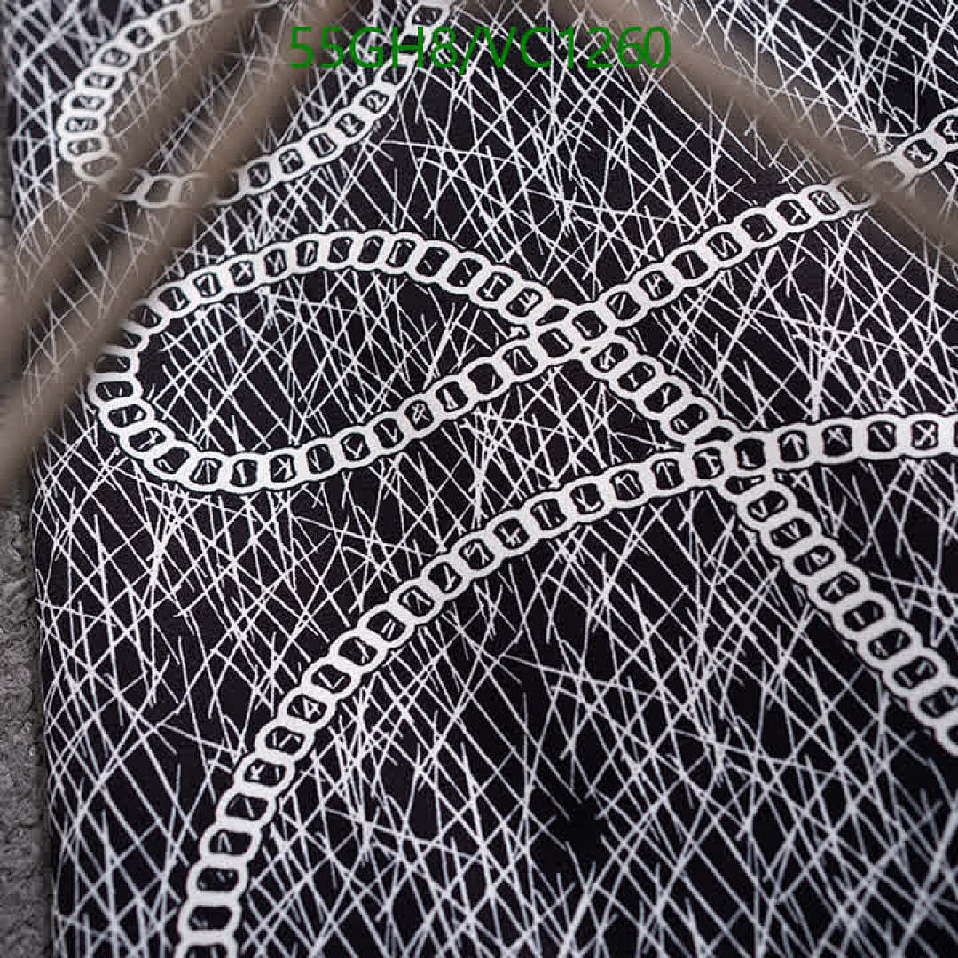 Loewe-Beach Shorts Code: VC1260 $: 55USD