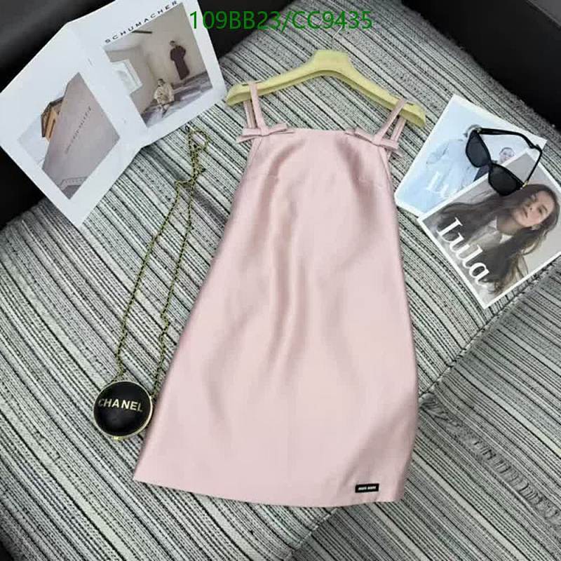 Miu Miu-Clothing Code: CC9435 $: 109USD