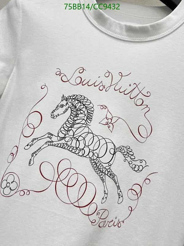 LV-Clothing Code: CC9432 $: 75USD