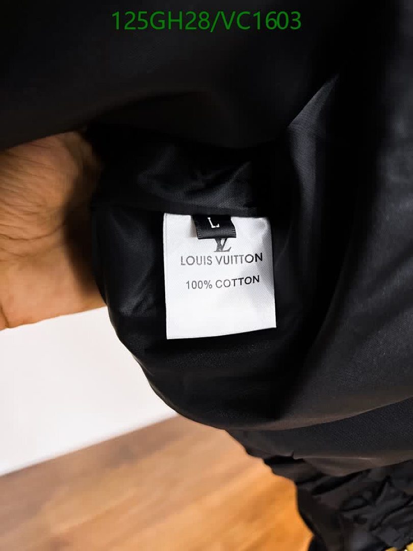 LV-Clothing Code: VC1603 $: 125USD