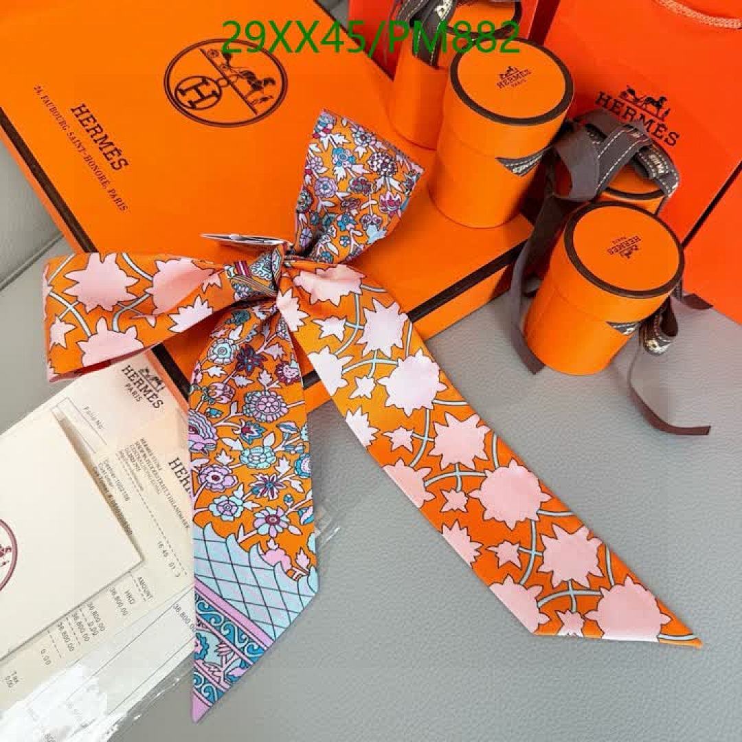Hermes-Scarf Code: PM882 $: 29USD