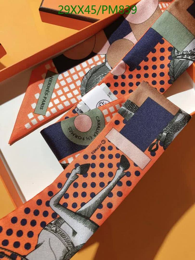 Hermes-Scarf Code: PM839 $: 29USD