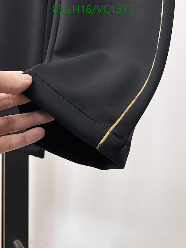 Burberry-Clothing Code: VC1377 $: 85USD