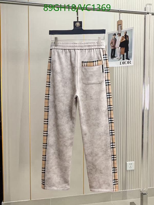 Burberry-Clothing Code: VC1369 $: 89USD