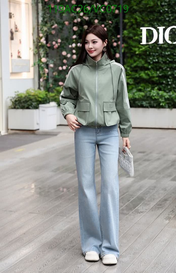 Burberry-Clothing Code: VC0719 $: 119USD