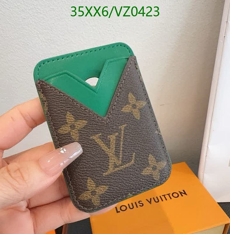 LV-Phone Case Code: VZ0423 $: 35USD