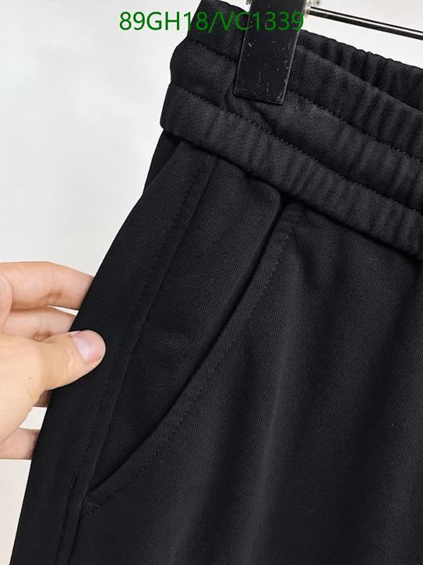 Balenciaga-Clothing Code: VC1339 $: 89USD