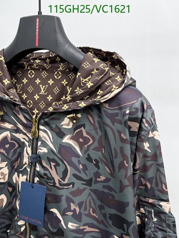 LV-Clothing Code: VC1621 $: 115USD