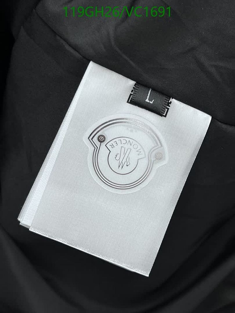 Moncler-Clothing Code: VC1691 $: 119USD
