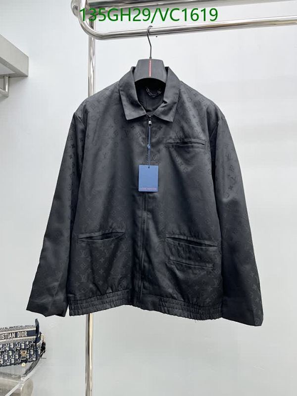 LV-Clothing Code: VC1619 $: 135USD