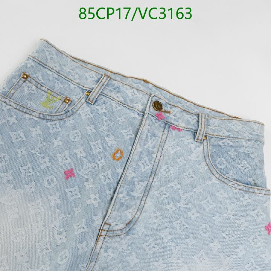 LV-Clothing Code: VC3163 $: 85USD