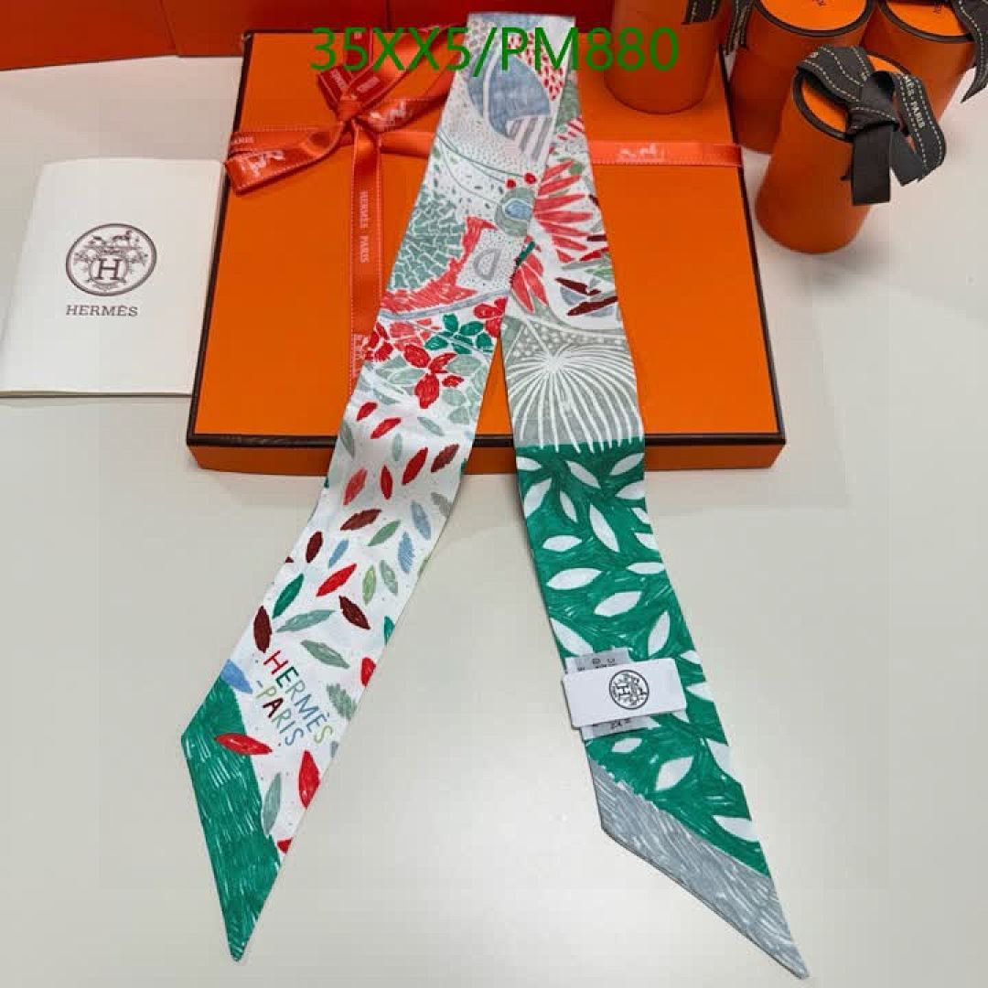 Hermes-Scarf Code: PM880 $: 35USD