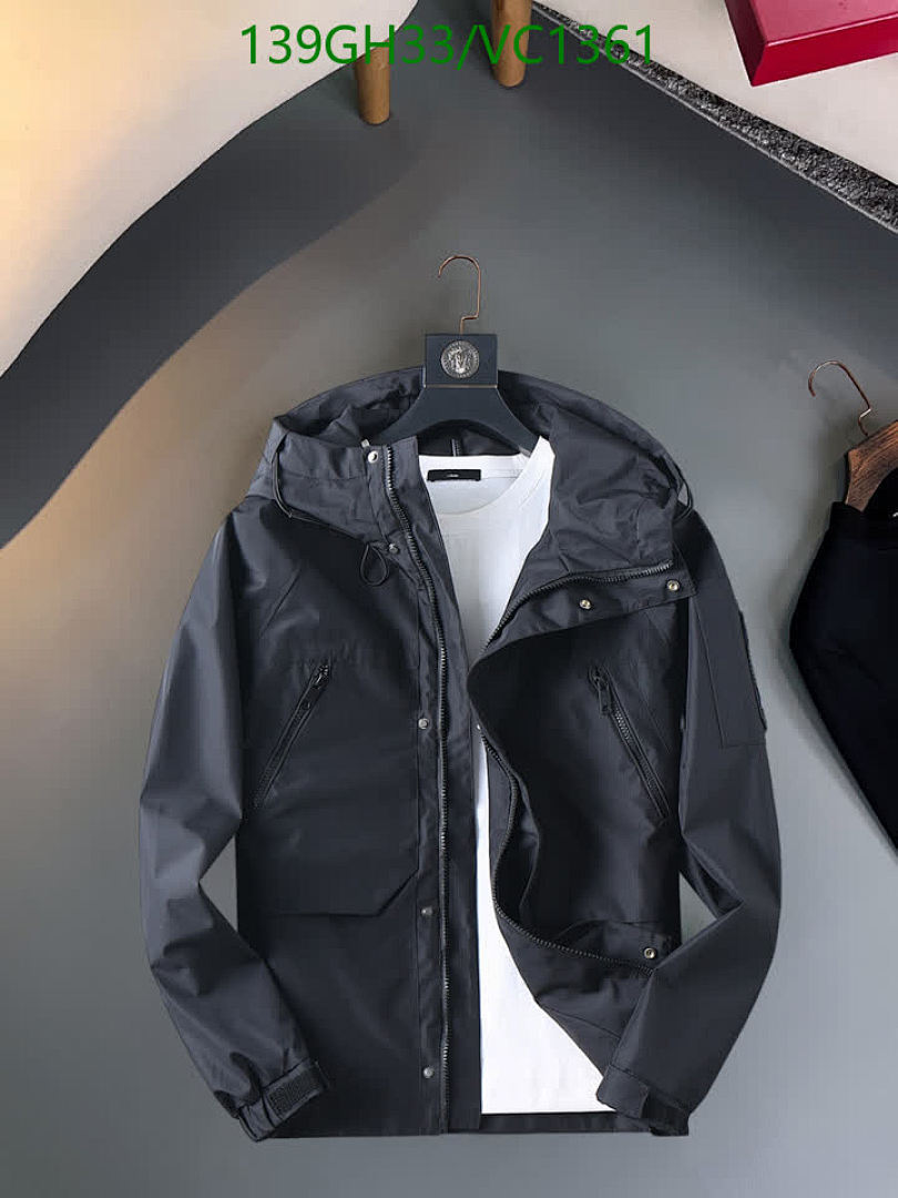 Burberry-Clothing Code: VC1361 $: 139USD