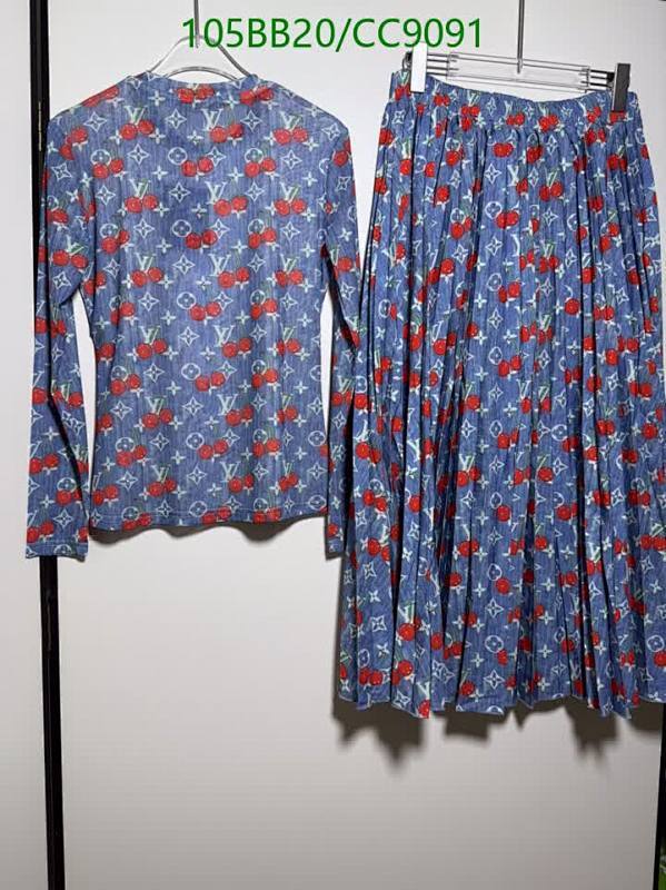 LV-Clothing Code: CC9091 $: 105USD