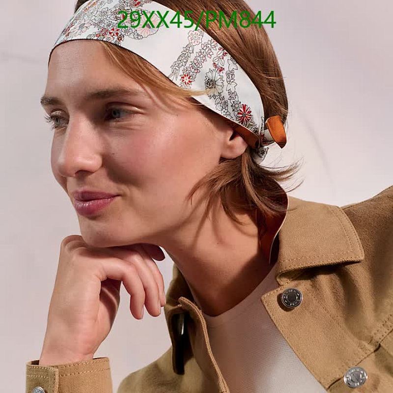 Hermes-Scarf Code: PM844 $: 29USD