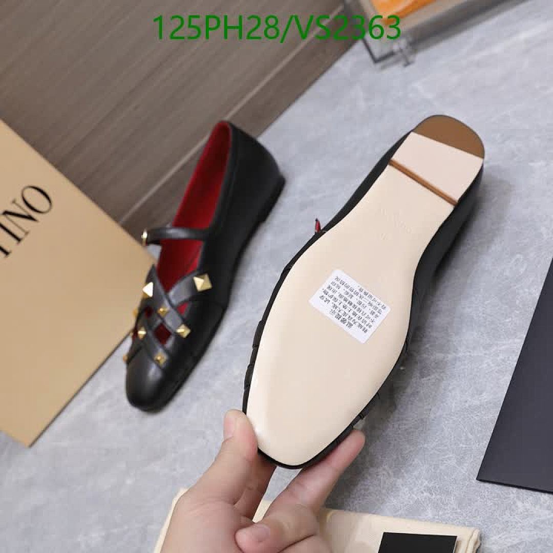 Valentino-Women Shoes Code: VS2363 $: 125USD