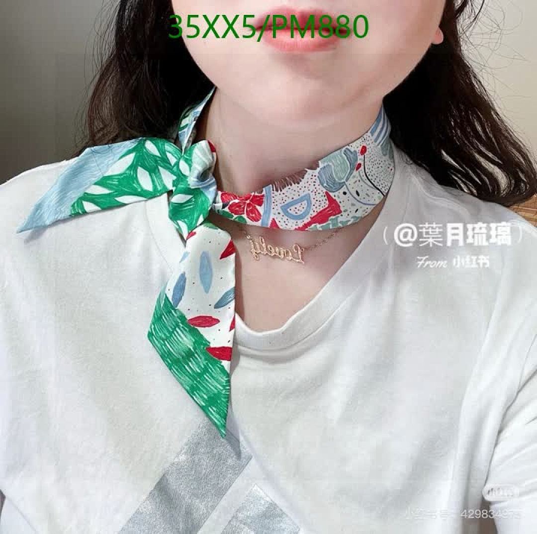 Hermes-Scarf Code: PM880 $: 35USD