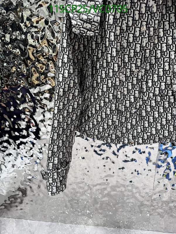 Dior-Clothing Code: VC0705 $: 115USD