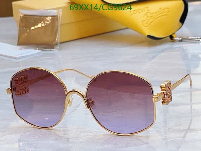 Loewe-Glasses Code: CG9624 $: 69USD