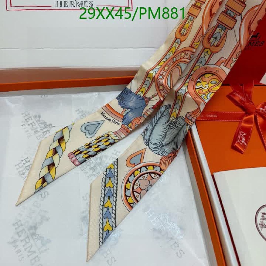 Hermes-Scarf Code: PM881 $: 29USD