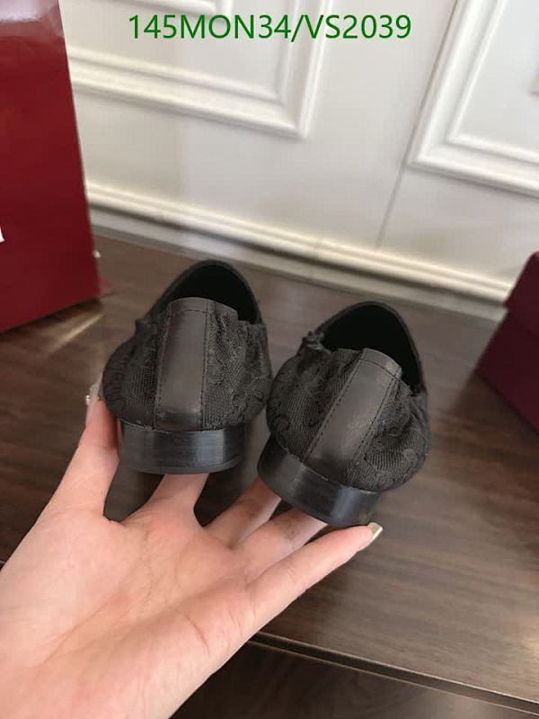Gucci-Women Shoes Code: VS2039 $: 145USD