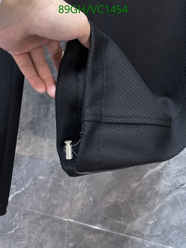 Dior-Clothing Code: VC1454 $: 89USD