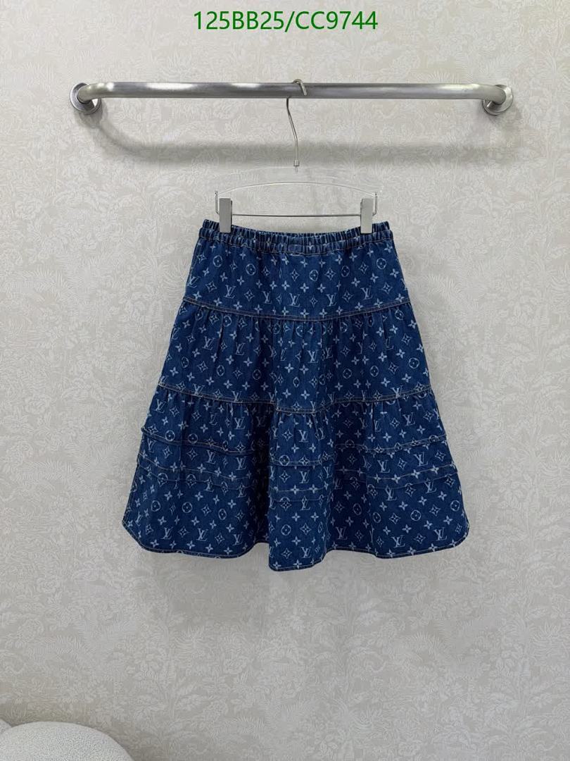 LV-Clothing Code: CC9744 $: 125USD