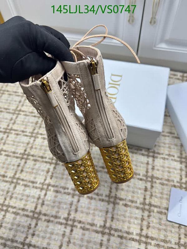 Boots-Women Shoes Code: VS0747 $: 145USD