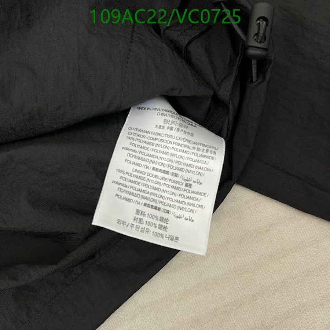 Burberry-Clothing Code: VC0725 $: 109USD